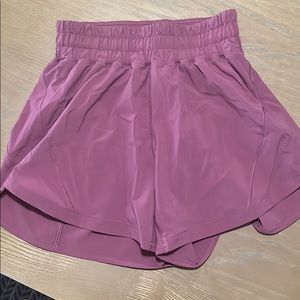 Lululemon track that high rise short